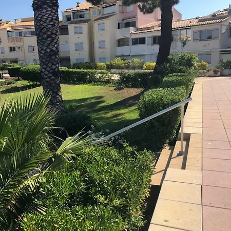 Cap Paradise Jacuzzi アグド